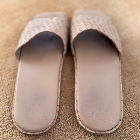 Freda Salvador Beige Tan Woven Slide Sandals Size 8.5 - Picture 3 of 4